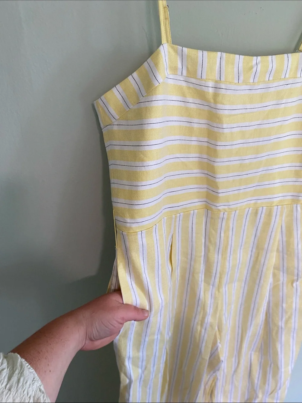 Banana Republic Women’s Yellow & White Striped Jumpsuit Size 8 NWT Linen Blend
